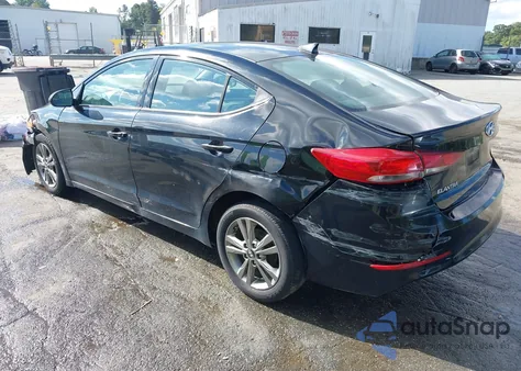 2017 Hyundai Elantra Se z USA, uszkodzony, nr VIN 5NPD84LF3HH159028